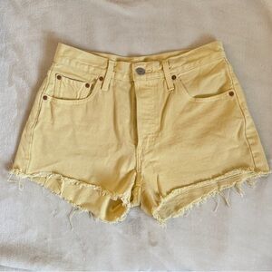Levi's High Waist Yellow Frayed Denim Shorts Size 28